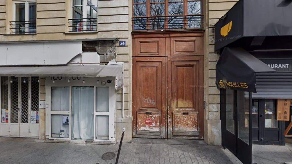 STRICTLY CONFIDENTIAL FRANCE